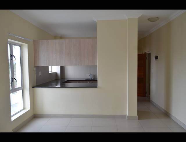 1 BEDROOM APARTMENT TO LET IN STRAND NORTH